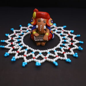 Pearl Diya Rangoli (Mahirap)