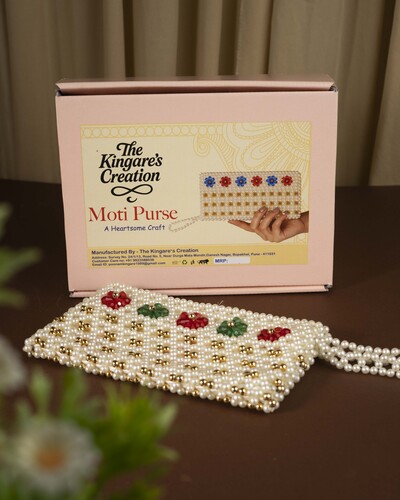 Moti Purse 1 Piece Each