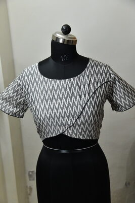 Front over layping Blouse-PD/TU - Image 2