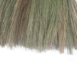 Broom/Kersuni (43.15cm*43.18)