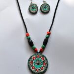 Wooden Neckless With Earing Set In Round  Shape-PD/SA