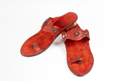 Kolhapuri Ladies Chappal 1 piece - Image 4