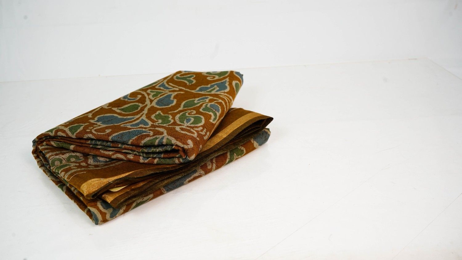Handloom cotton saree - Image 3