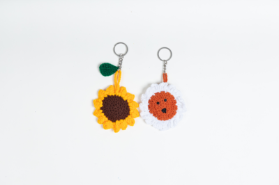 Sunflower & Daisy Crochet Keychain Set of 2 Each - Image 9