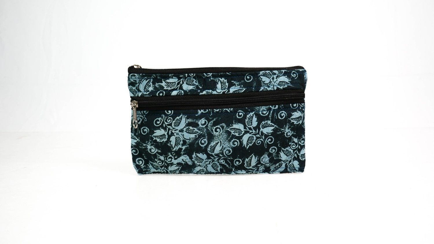 Hand Pouch 1 piece - Image 2