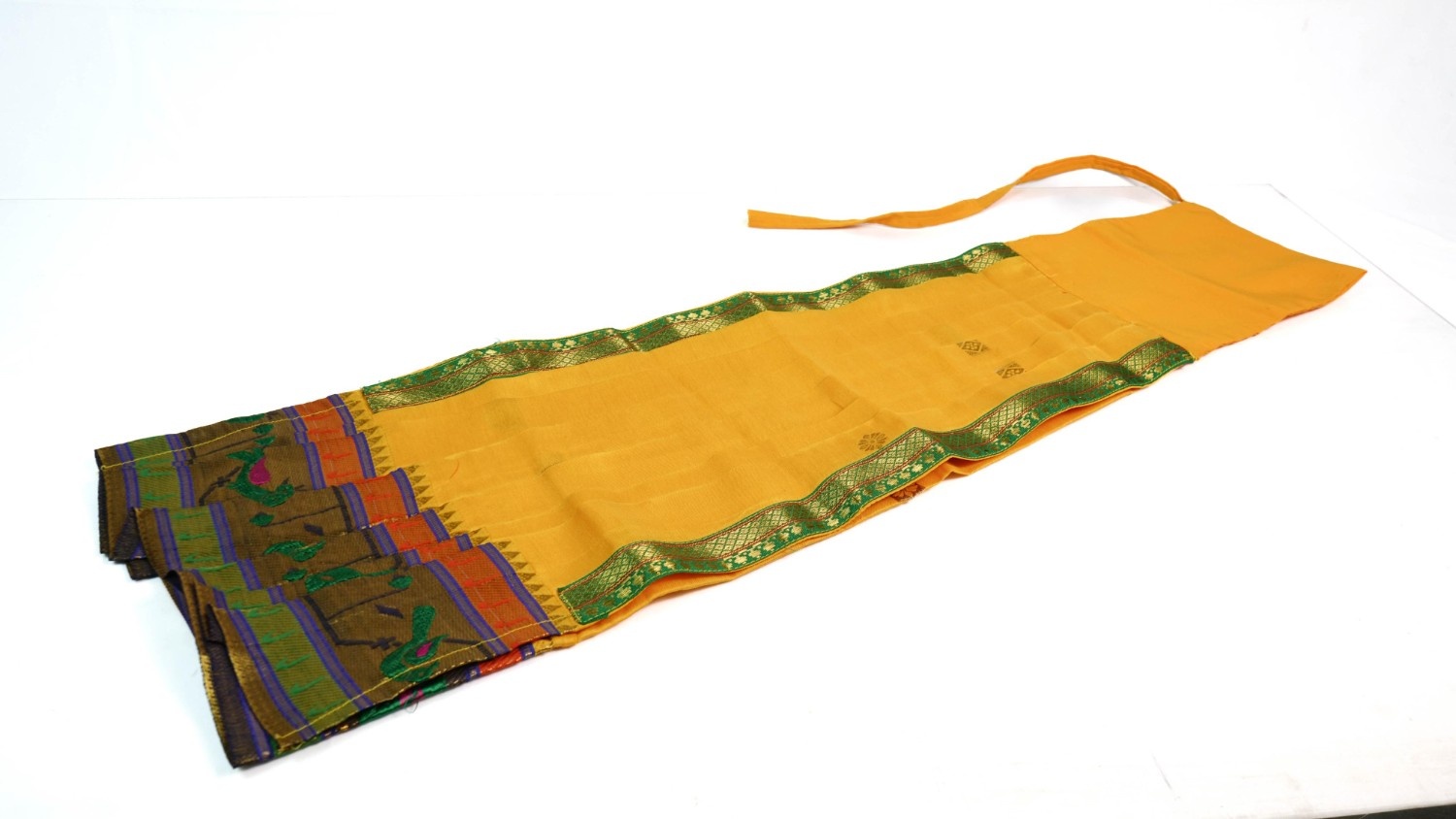 Gudhi Sadi 1 piece each - Image 2